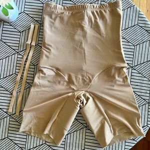 Honeylove Sculptwear SuperPower Short Sand L